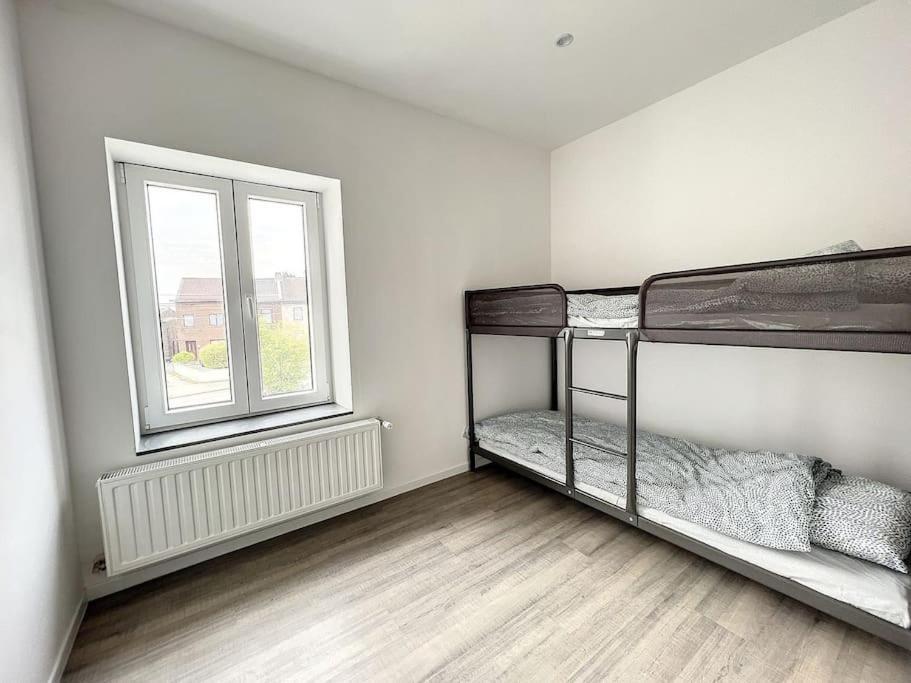 Wauters 75 Bruxelles-Charleroi-Airport Villa Exteriör bild