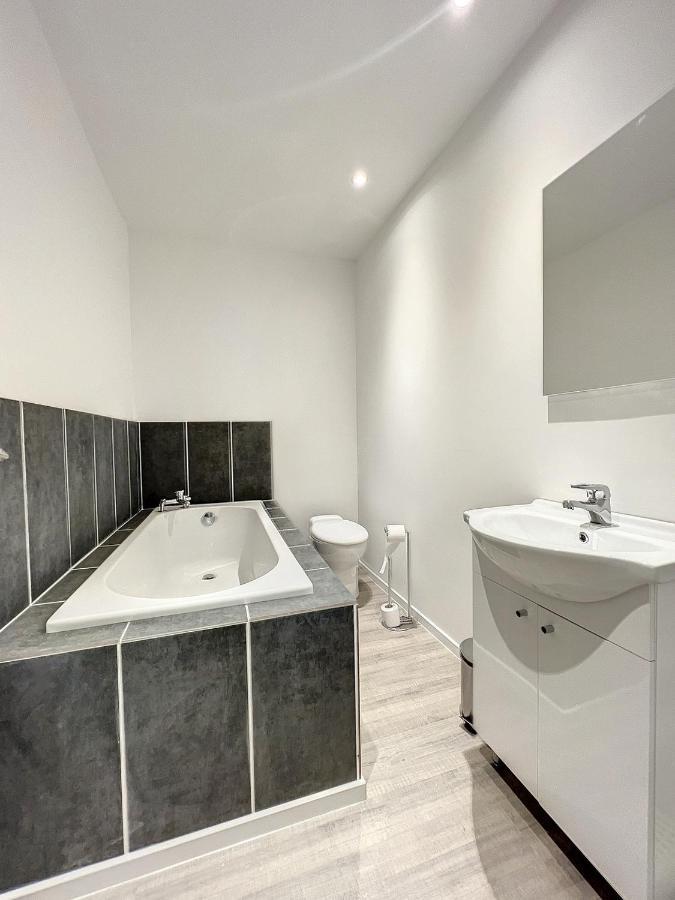 Wauters 75 Bruxelles-Charleroi-Airport Villa Exteriör bild